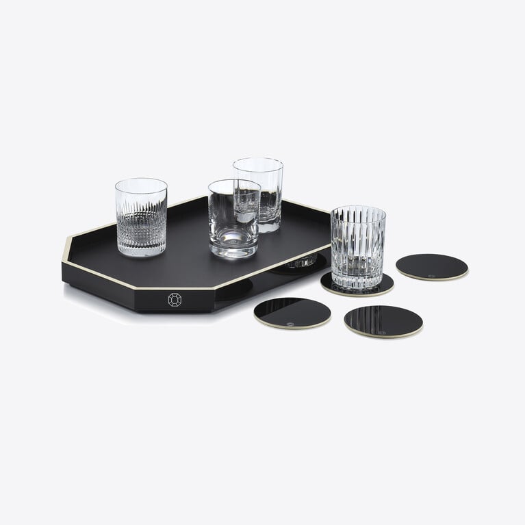 八角形托盘 M Baccarat, 黑色油漆制成